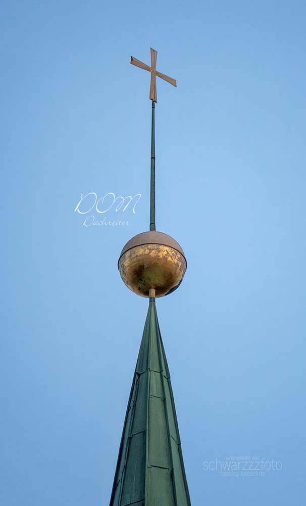 Wetterhähne und andere Turmspitzen