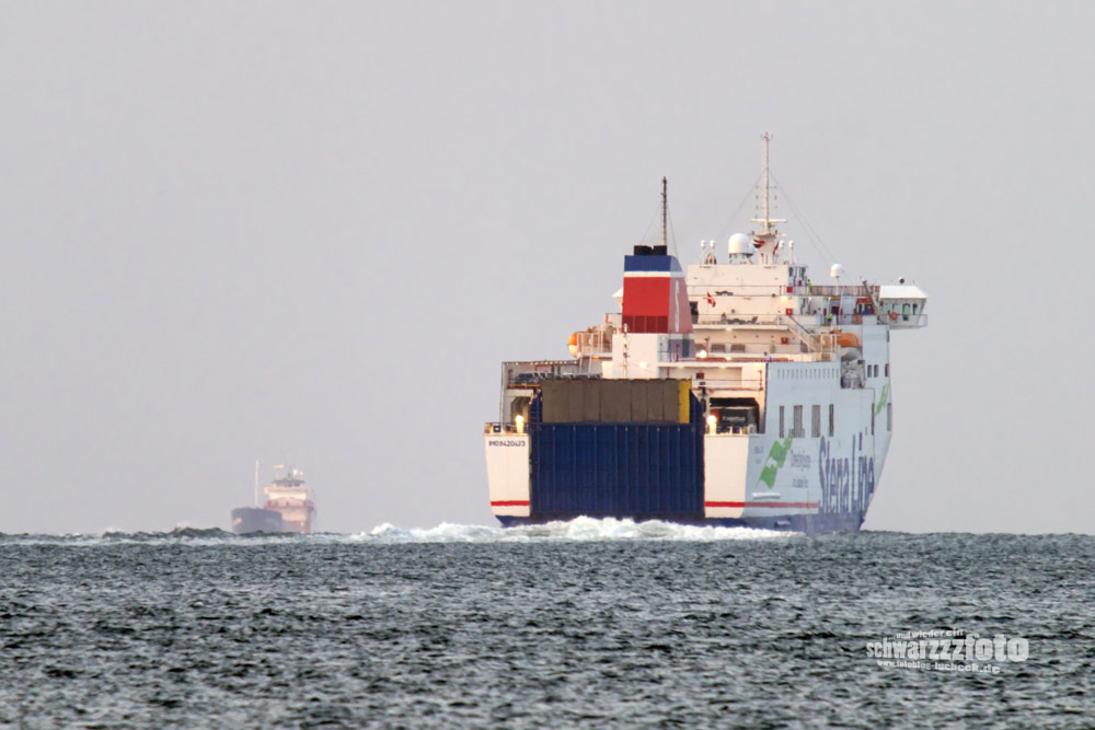 Schiffsverkehr in Travemünde
