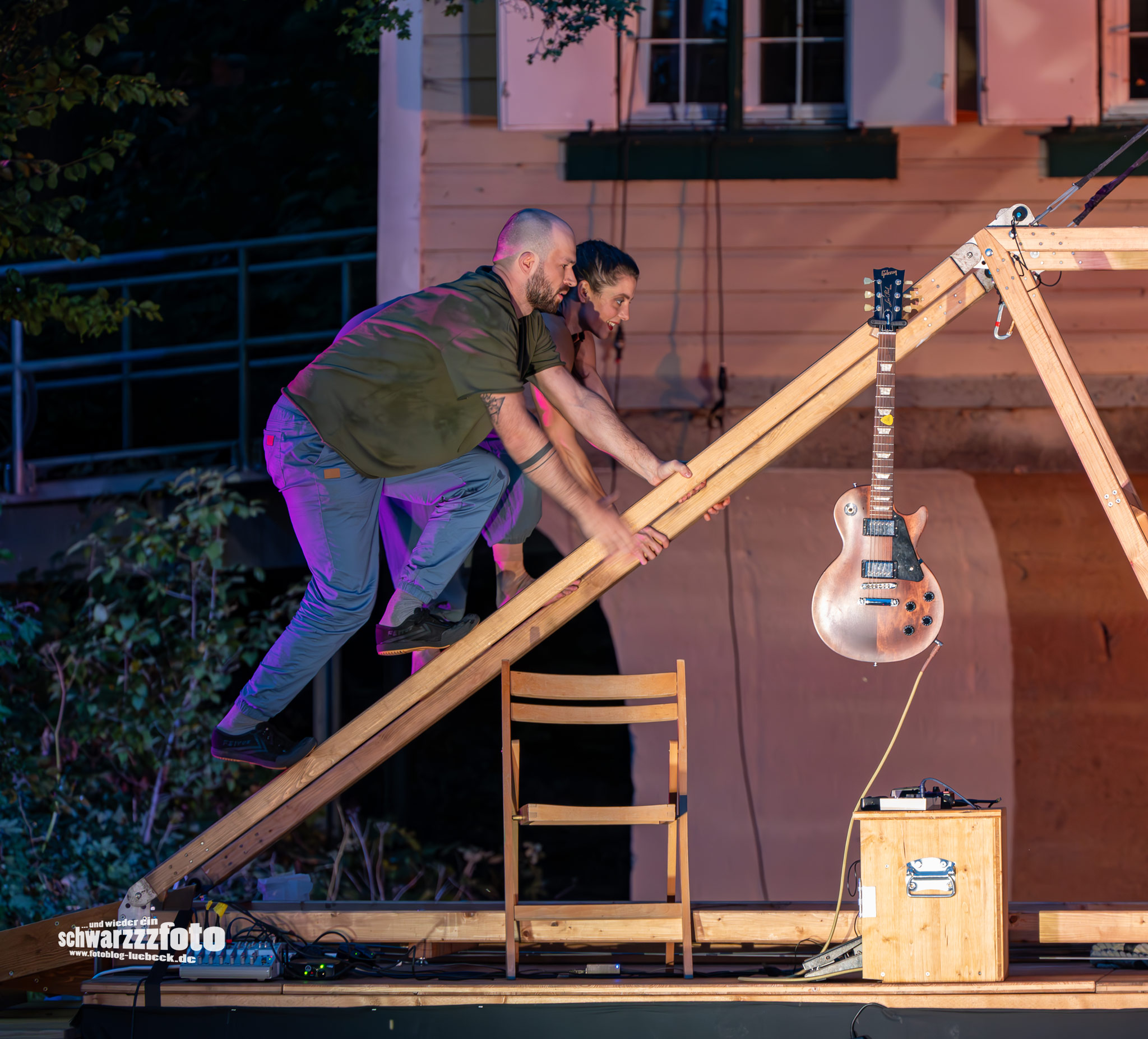 CIRQUE ON EDGE in Lübeck 2023