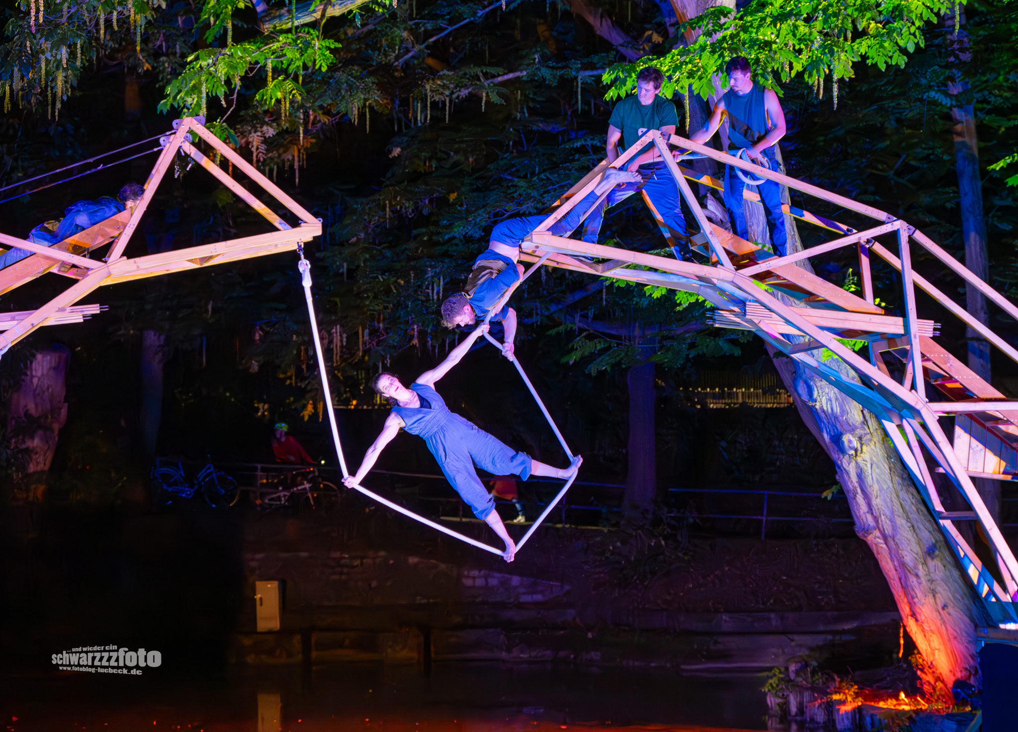 CIRQUE ON EDGE in Lübeck 2023