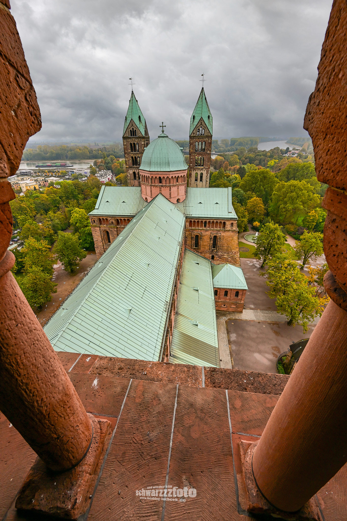 Am und im Dom zu Speyer